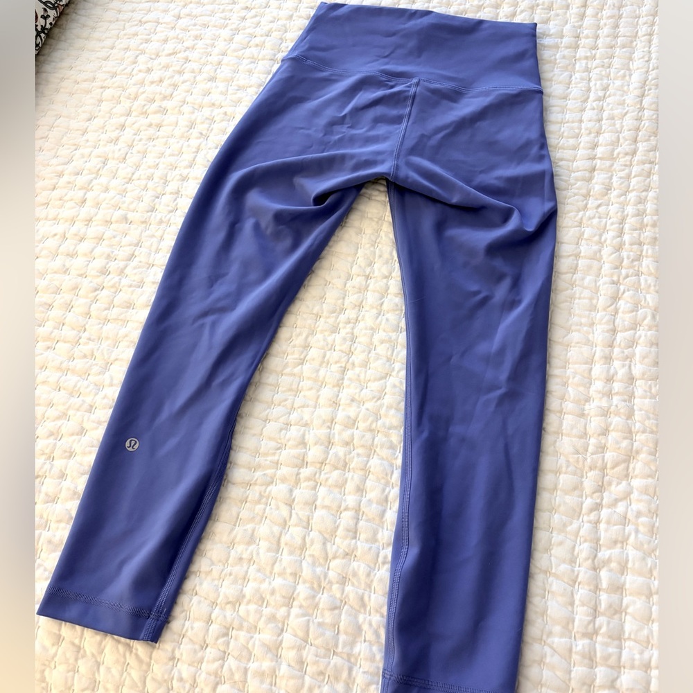 Lululemon Wundertrain 23” Leggings, Wild Indigo color